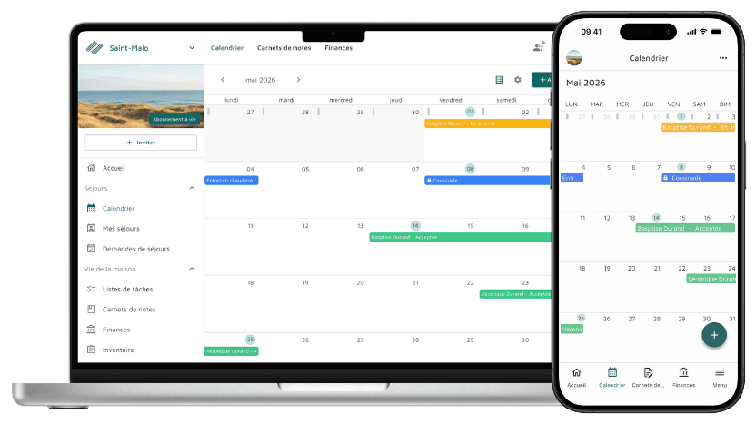 Calendrier partagé Cazmate affichant les réservations de séjours en vue mensuelle avec réservations de différentes familles en couleurs